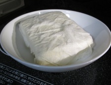 豆腐のポン酢チーズ焼き　調理①