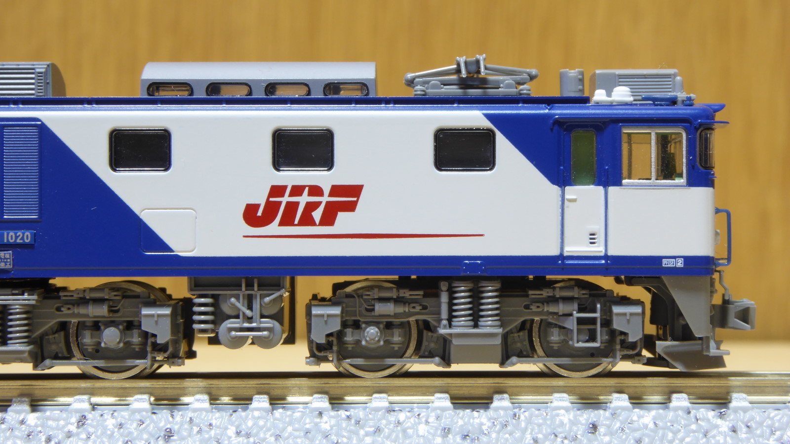 TOMIX EF64-1000（JR貨物更新車） 入線 | 気軽にNゲージ＠鉄道模型を楽しむ
