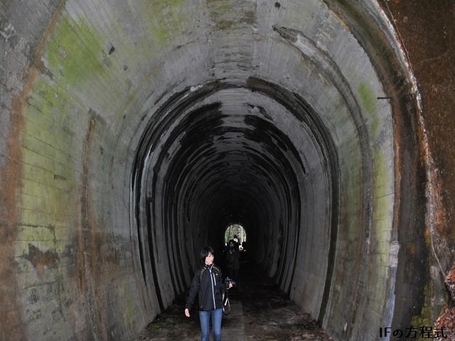 今福第四トンネル内部