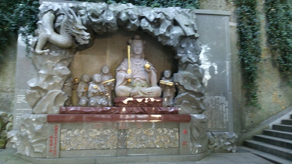 江島神社」